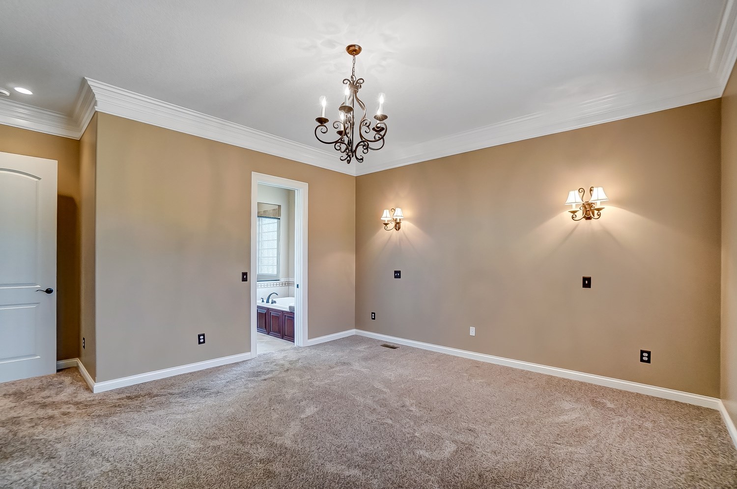 7314 Schwartz Road Fort Wayne, IN 46835 - Photo 18 of 36 Gallery Image 18