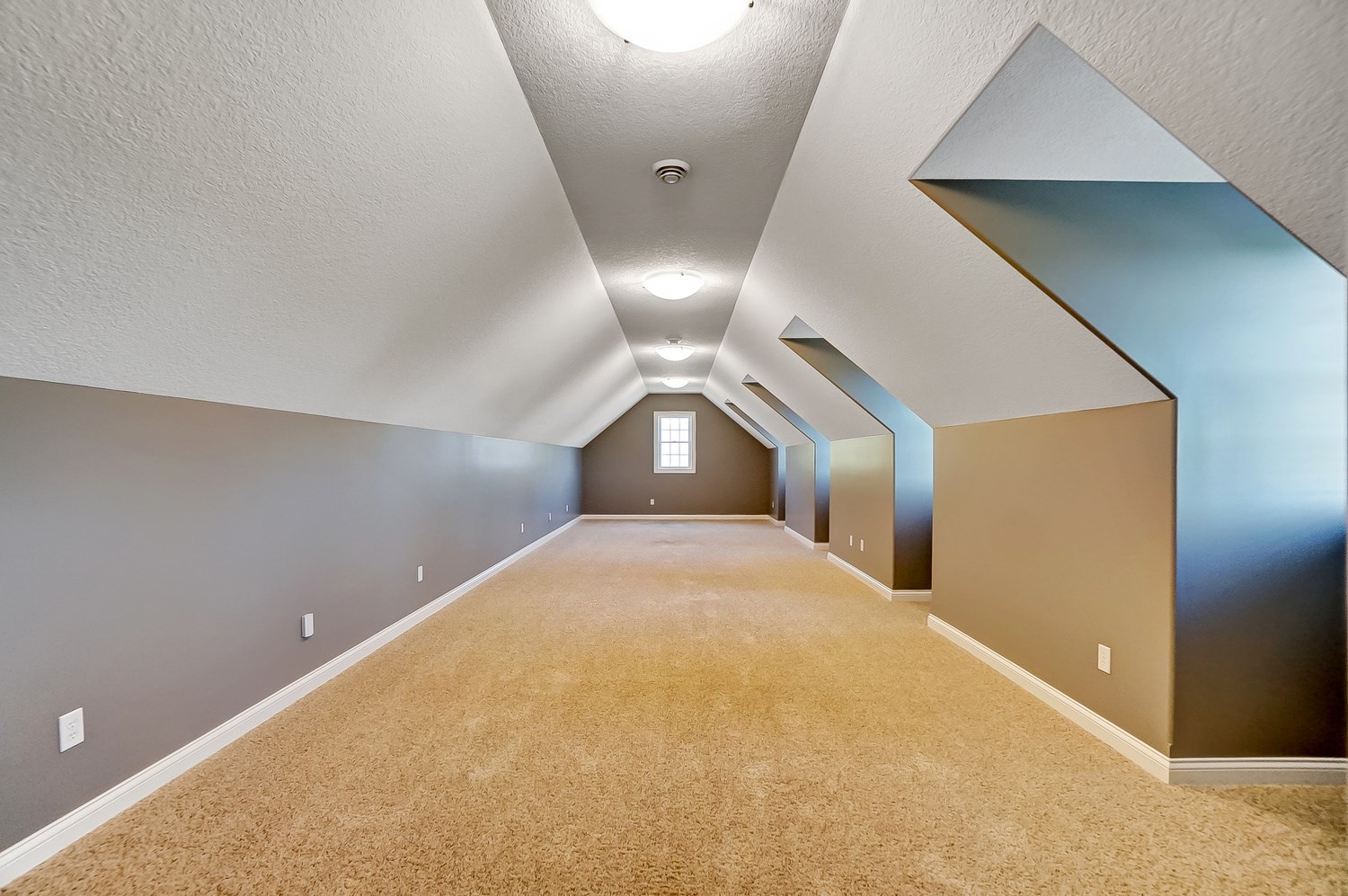7314 Schwartz Road Fort Wayne, IN 46835 - Photo 24 of 36 Gallery Image 24