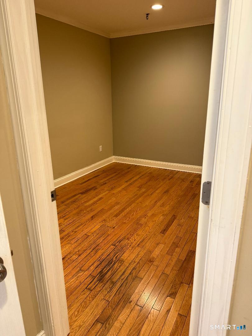 1 Beaver Brook Road, Unit 29 Danbury, CT 06810 - Photo 9 of 12