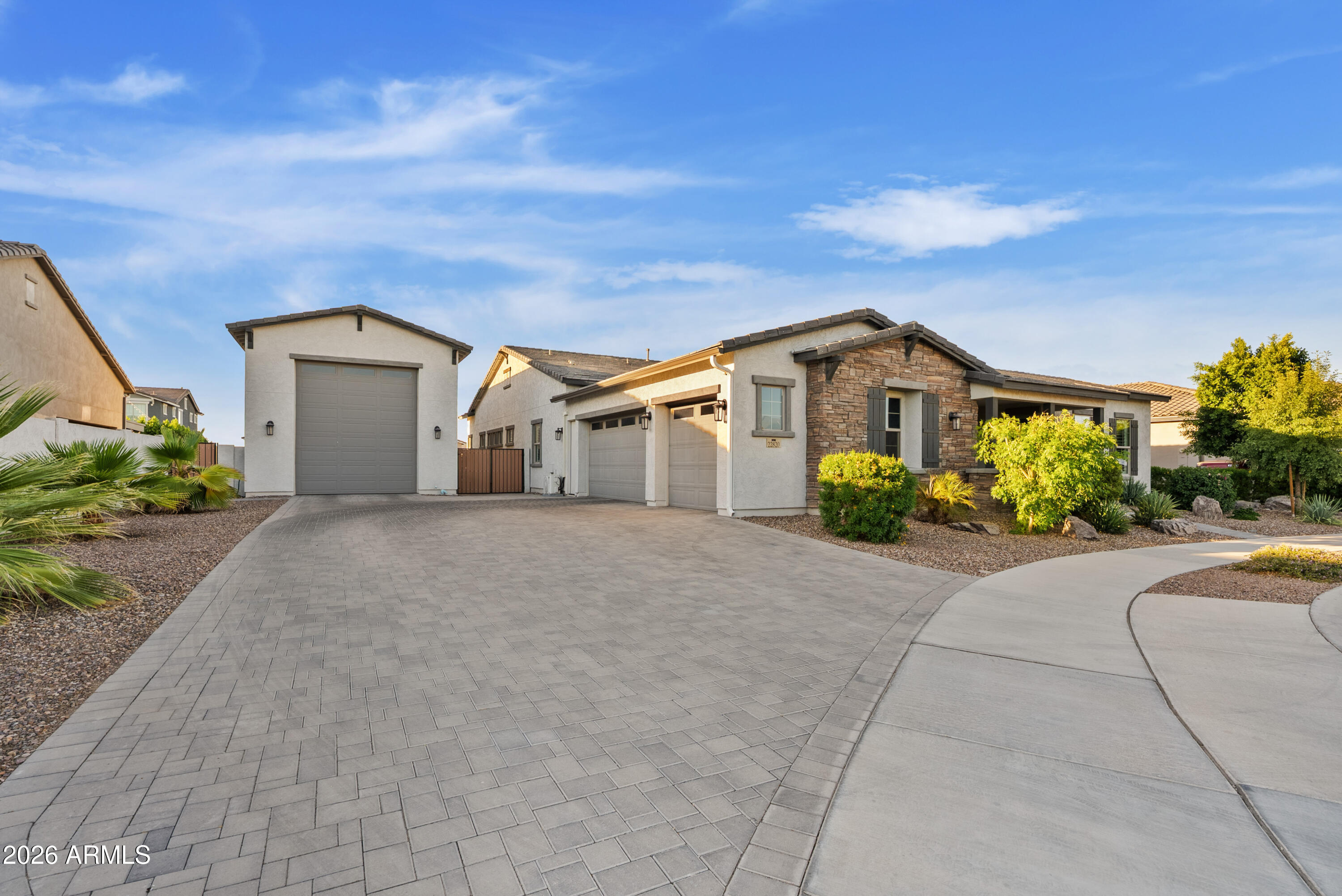22820 East Camacho Road Queen Creek, AZ 85142 - Photo 2 of 58 Front of Home Garages