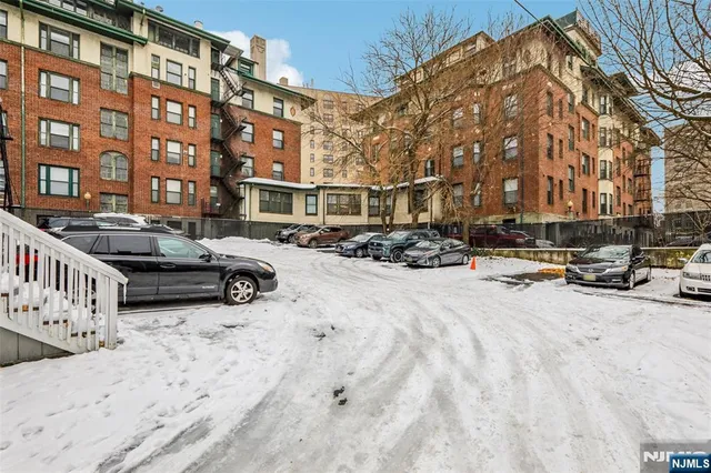 a view of parking area