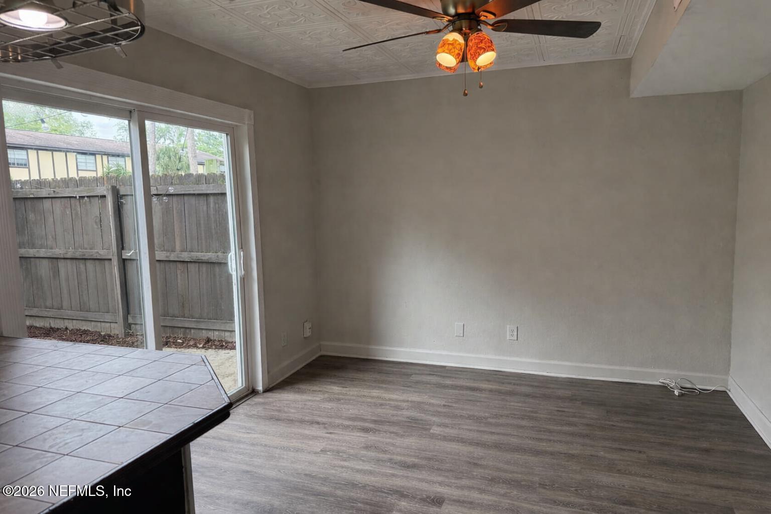 4823 Windrush Lane, Unit C3F Jacksonville, FL 32217 - Photo 12 of 17 915f6eaa-6af3-4340-bc6d-89362de6f1f1
