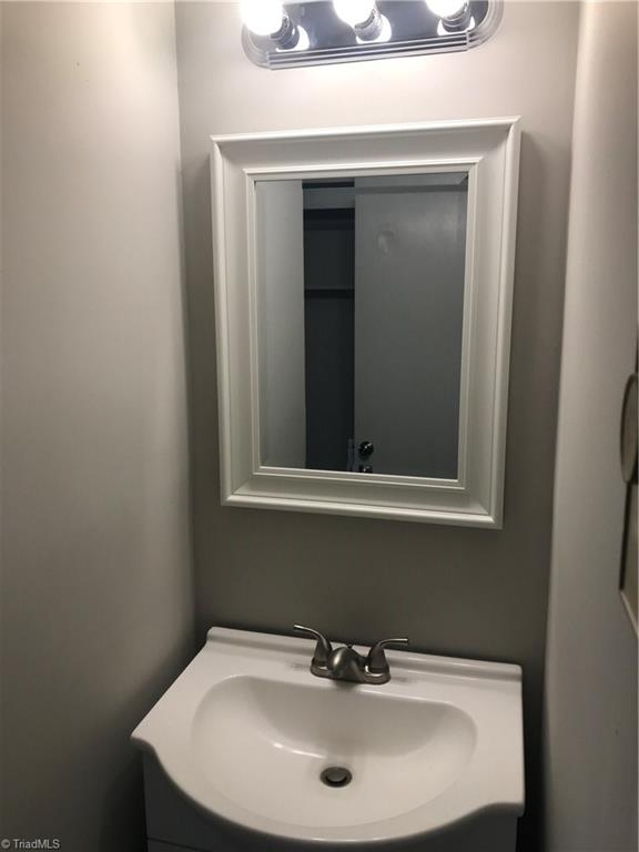 2520 Wards Gap Road Mount Airy, NC 27030 - Photo 18 of 24 Gallery Image 18