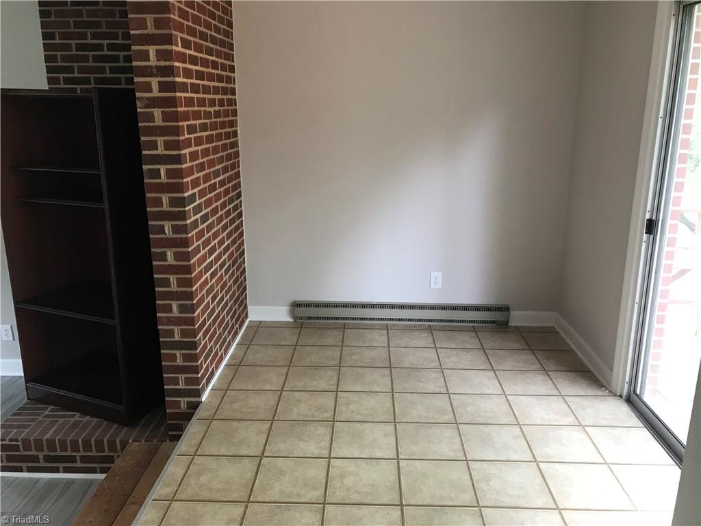 2520 Wards Gap Road Mount Airy, NC 27030 - Photo 21 of 24 Breakfast Nook ( in the addition)