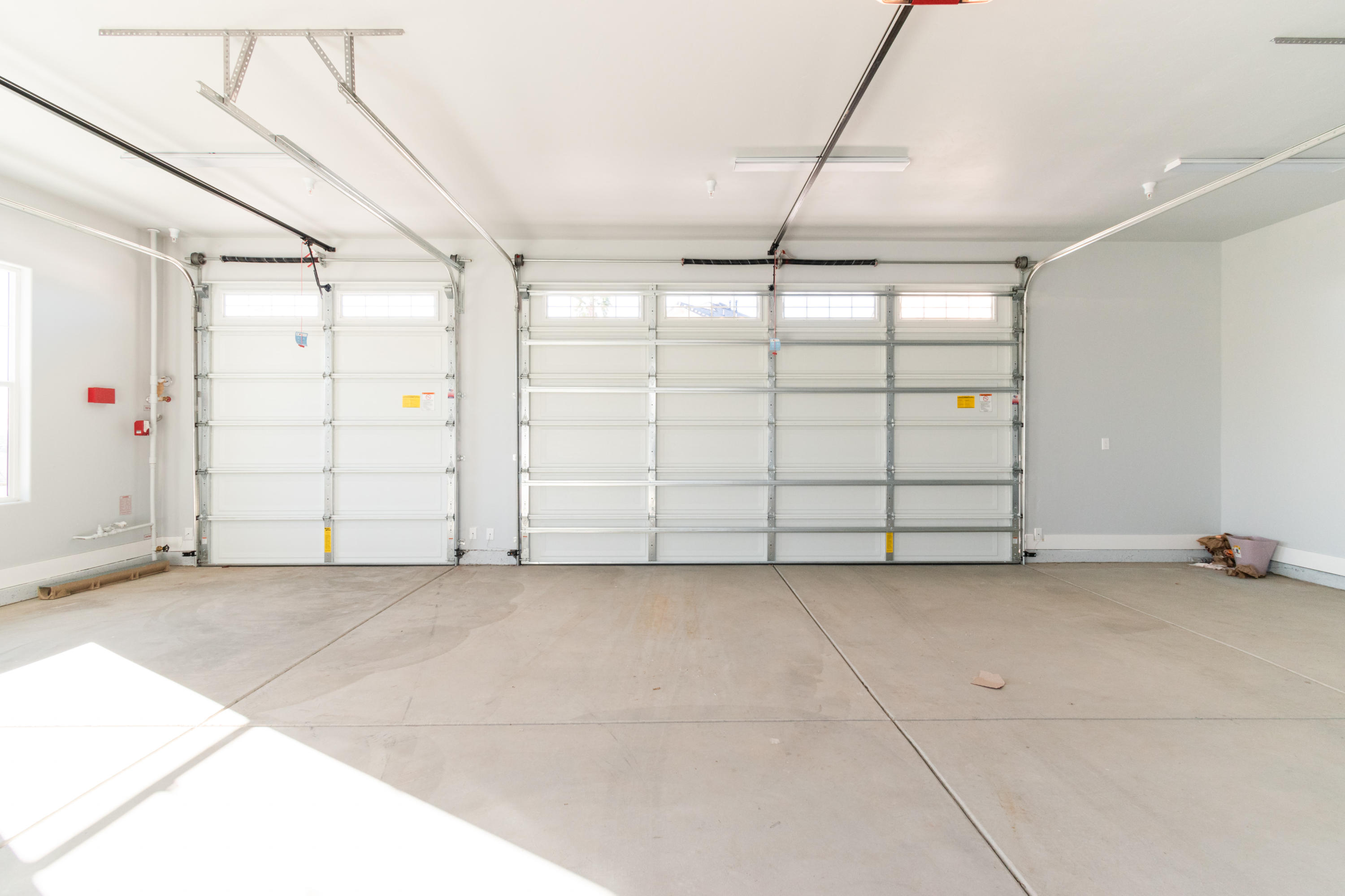 808 River Bend Road Redding, CA 96003 - Photo 36 of 43 a view of a garage