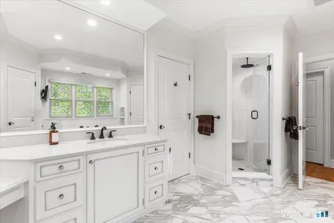 $5,195,000 | 25 Adams Lane, New Canaan, CT 06840