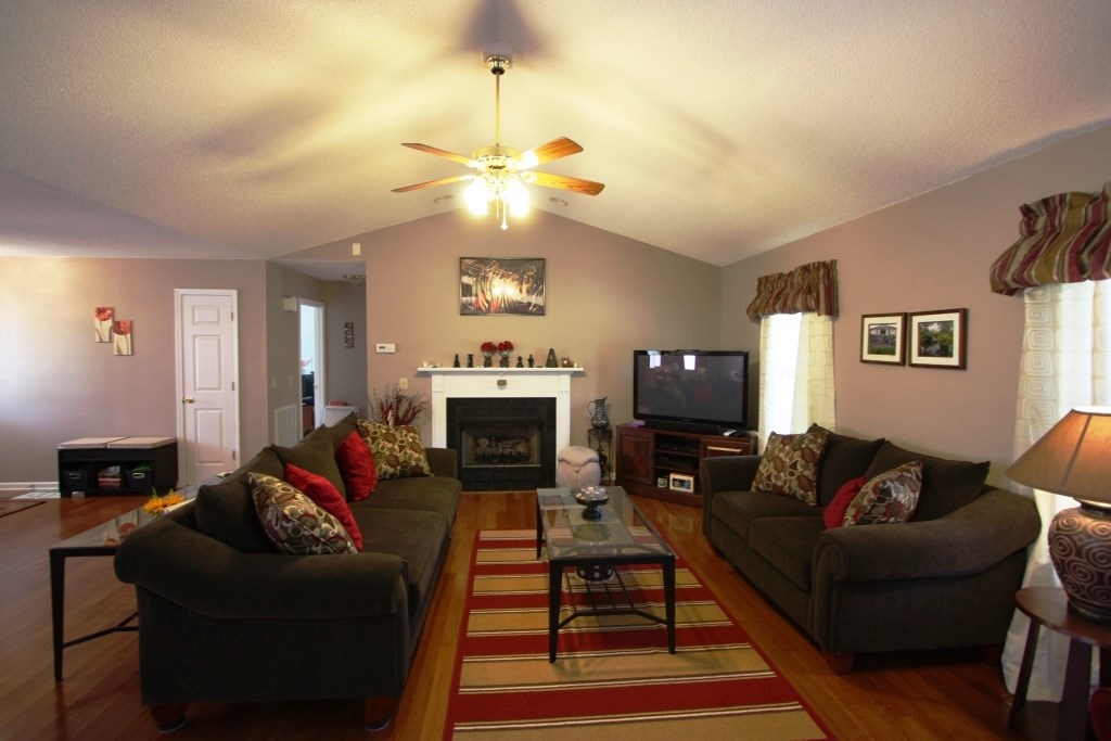 449 Chetola Road Seneca, SC 29672 - Photo 6 of 27 Gallery Image 6