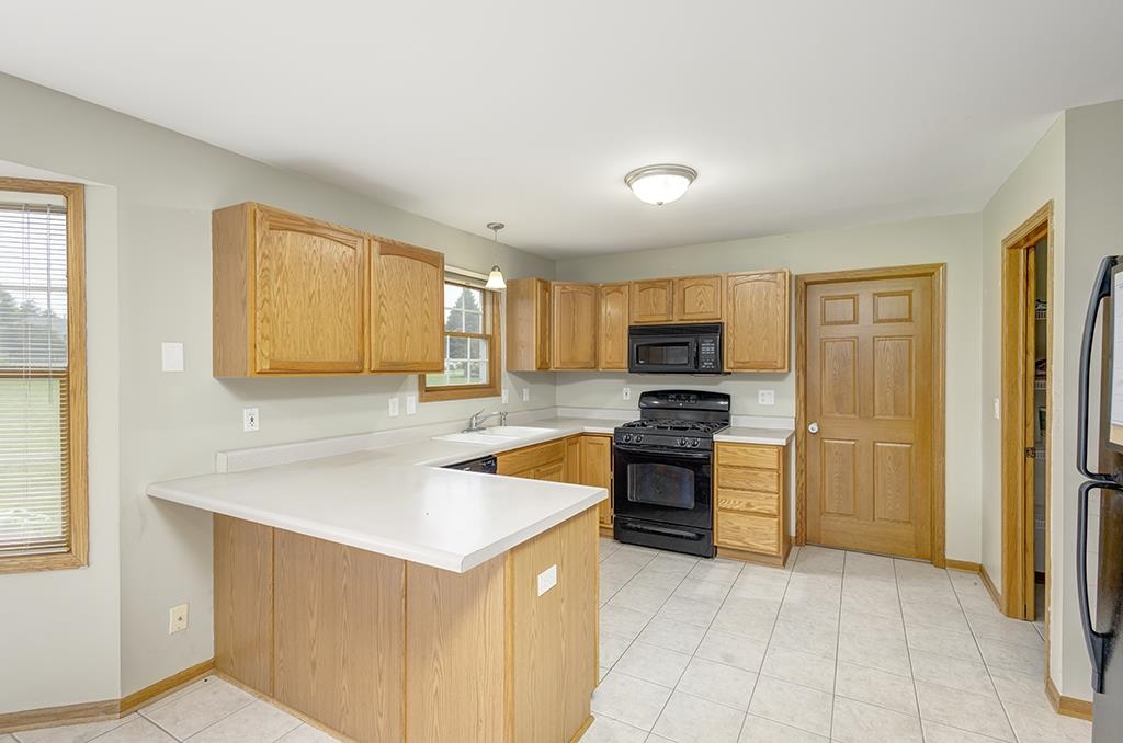 504 Rythym King Road Belvidere, IL 61008 - Photo 5 of 18 Gallery Image 5