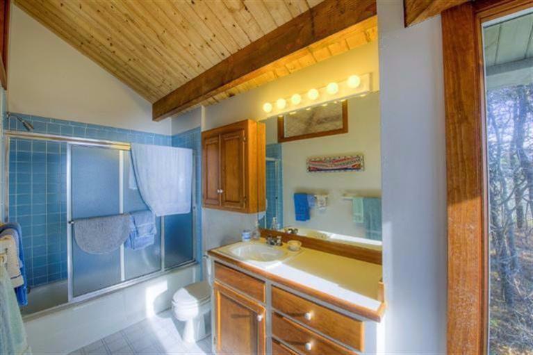221 S Road Pocasset, MA 02559 - Photo 12 of 29 Additional Photo