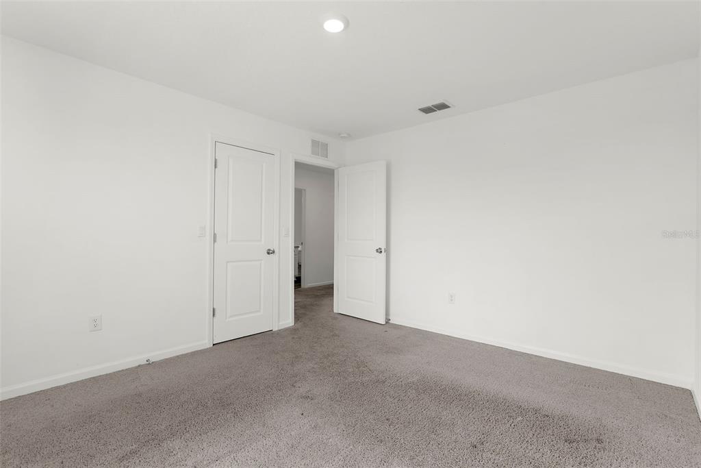 1038 Kelly Fern Loop Ruskin, FL 33570 - Photo 27 of 34