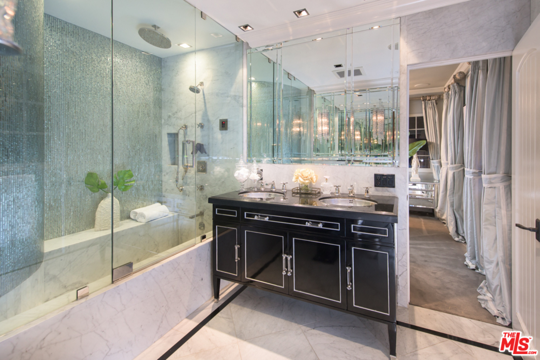 1467 North Kings Road West Hollywood, CA 90069 - Photo 23 of 30
