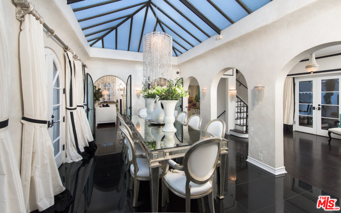 1467 North Kings Road West Hollywood, CA 90069 - Photo 4 of 30