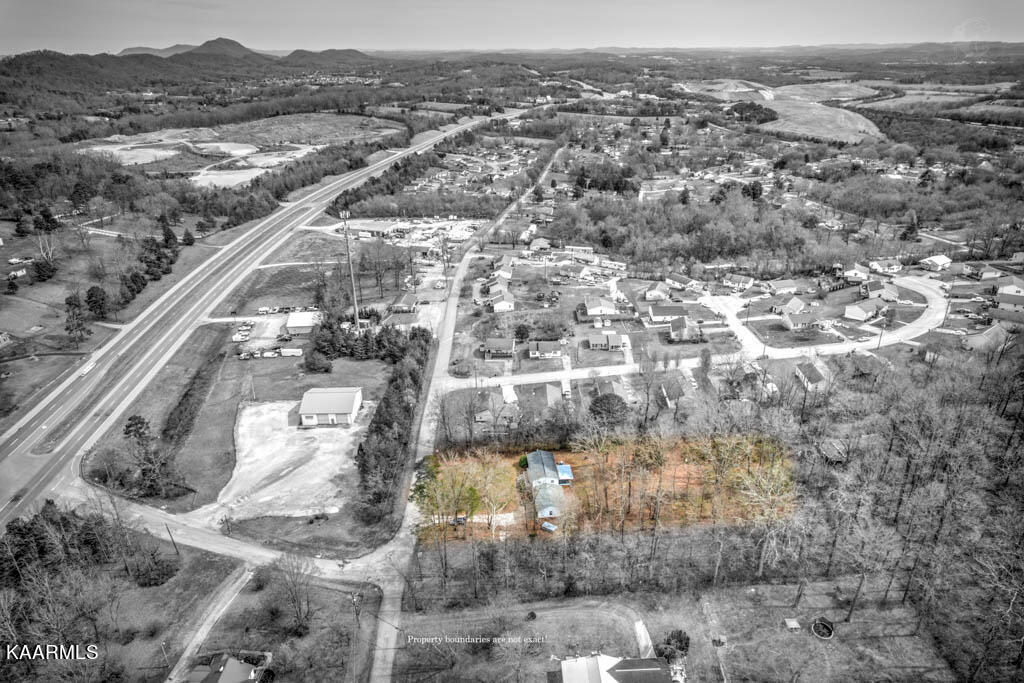 7108 Rising Road Knoxville, TN 37924 - Photo 12 of 22 220315Rsng7108.81-3