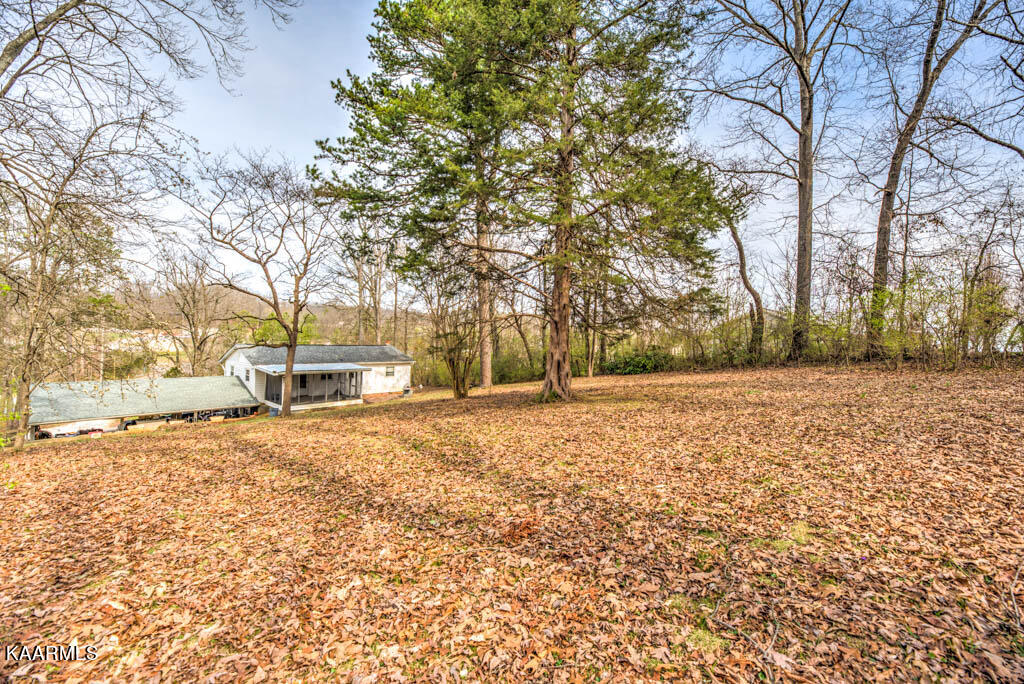 7108 Rising Road Knoxville, TN 37924 - Photo 13 of 22 220315Rsng7108.91
