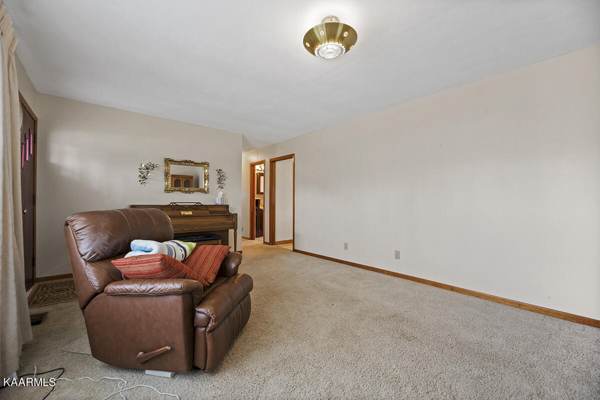 7108 Rising Road Knoxville, TN 37924 - Photo 15 of 22 DSC_4207