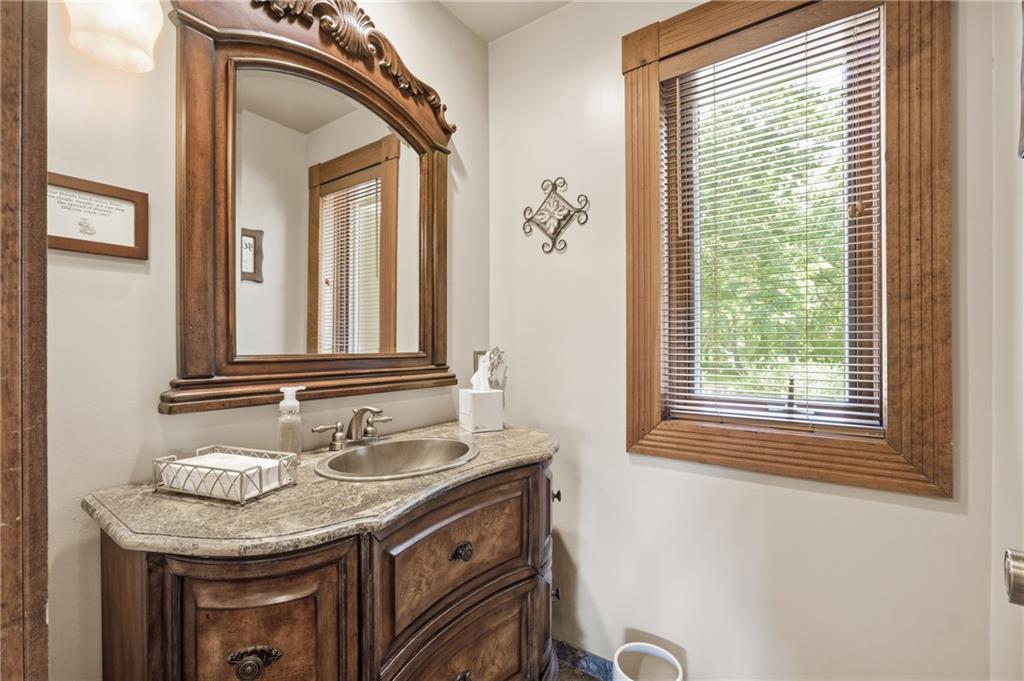 25045 West 215th Street Spring Hill, KS 66083 - Photo 23 of 50
