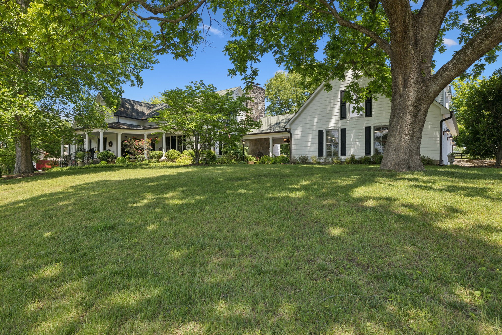 4929 Snow Creek Road Santa Fe, TN 38482 - Photo 3 of 94