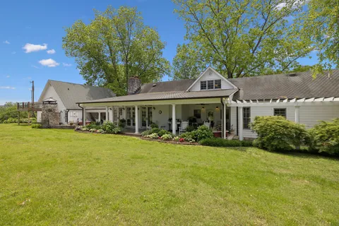 $2,249,000 | 4929 Snow Creek Road, Santa Fe, TN 38482