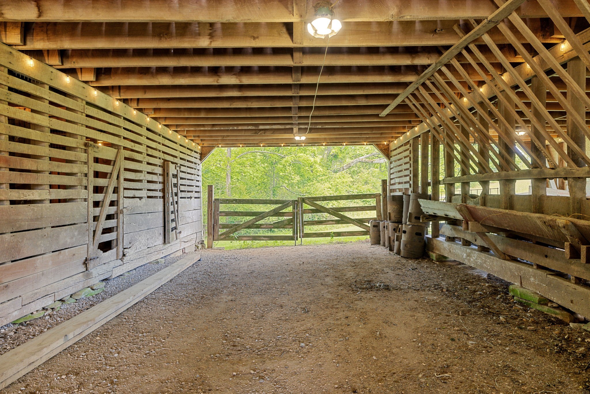 4929 Snow Creek Road Santa Fe, TN 38482 - Photo 84 of 94