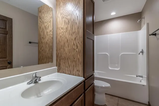 $425,000 | 101 Duck Lake Avenue North, Madison Lake, MN 56063