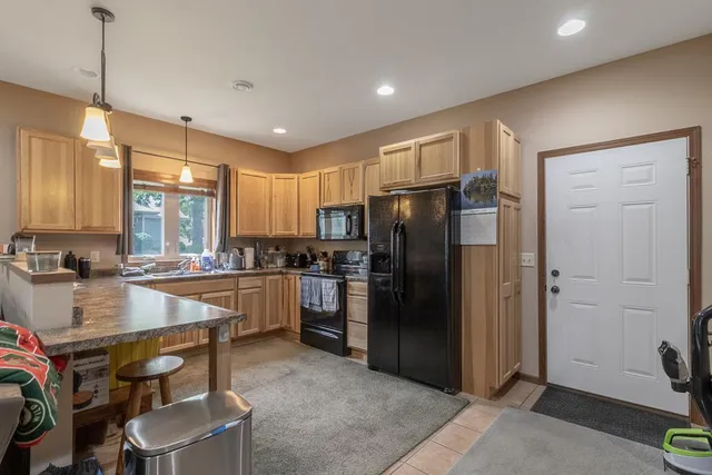 $425,000 | 101 Duck Lake Avenue North, Madison Lake, MN 56063