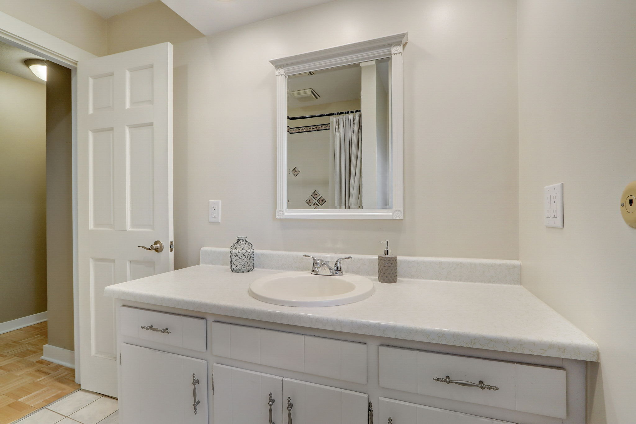 2212 Fisher Road Indianapolis, IN 46239 - Photo 21 of 40 Gallery Image 21