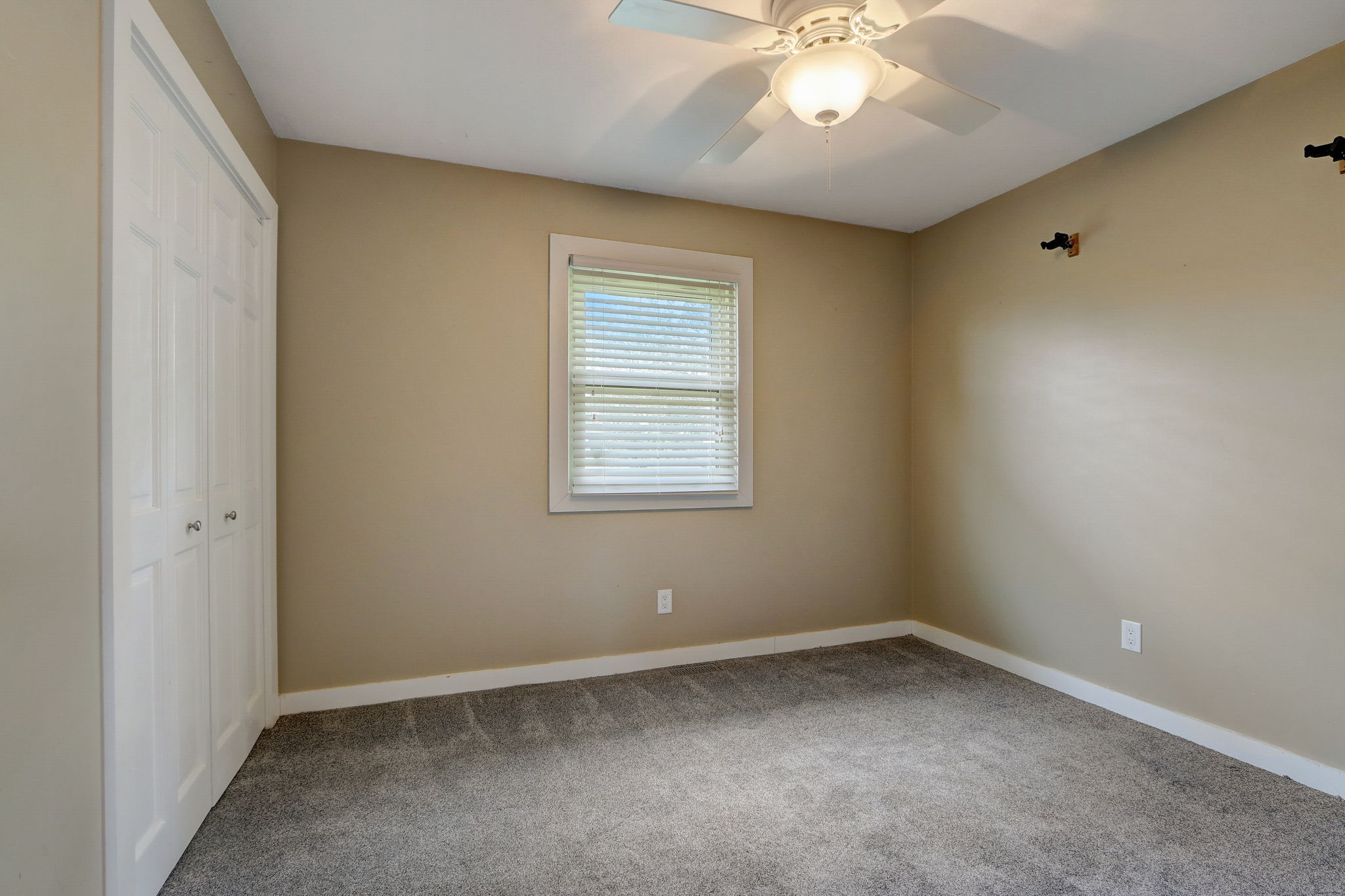 2212 Fisher Road Indianapolis, IN 46239 - Photo 24 of 40 Gallery Image 24