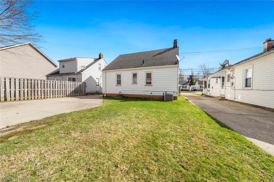 1206 Lander Road Mayfield Heights, OH 44124 - Photo 35 of 36 Gallery Image 35