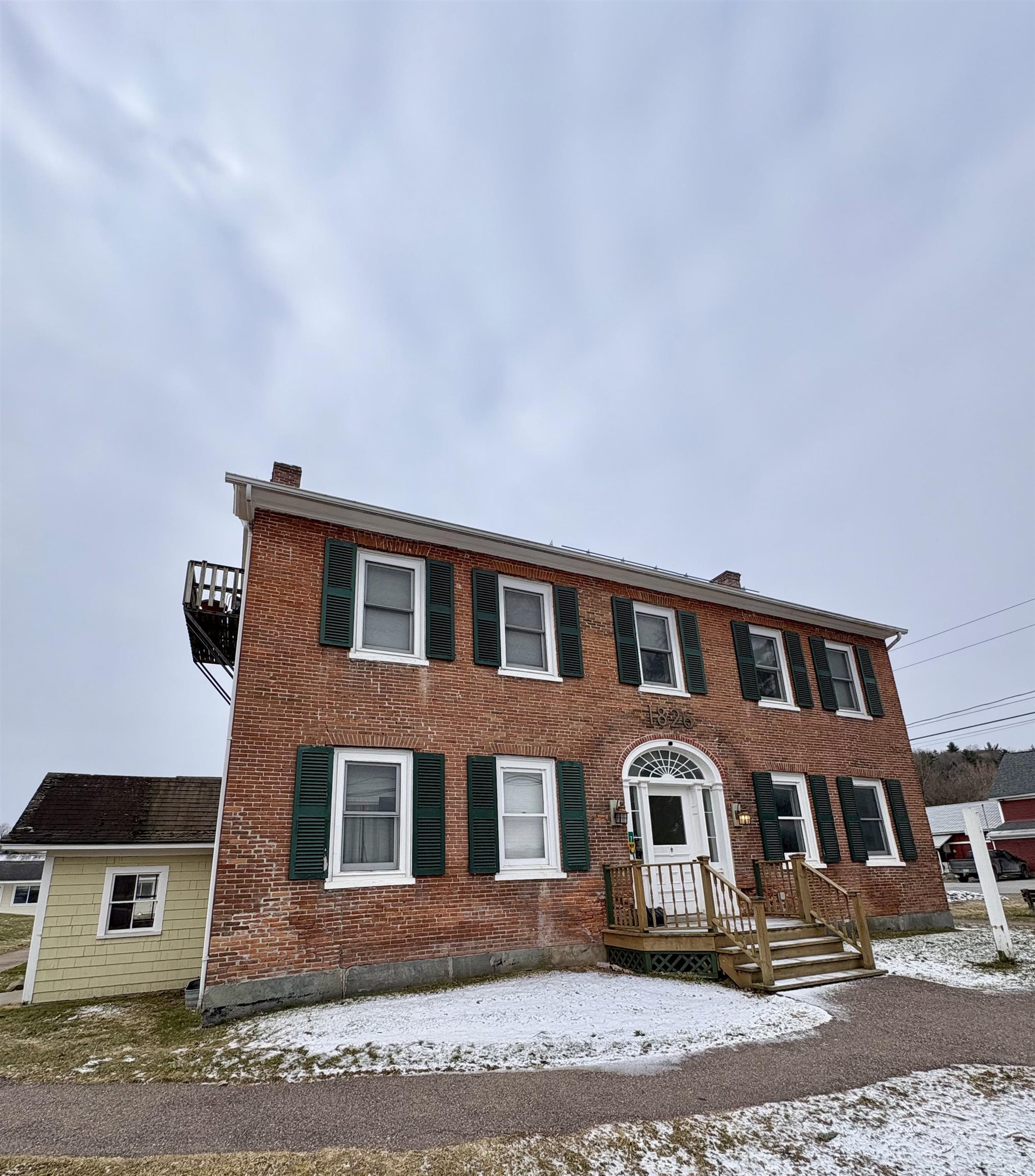 71 South Main Street Cambridge, VT 05444 - Photo 5 of 48