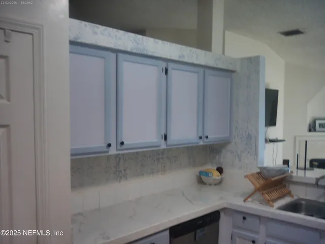 $335,000 | 1641 Spring Oaks Lane, Jacksonville, FL 32221