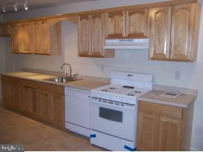 21 Neptune Road Toms River, NJ 08753 - Photo 4 of 6 Gallery Image 4
