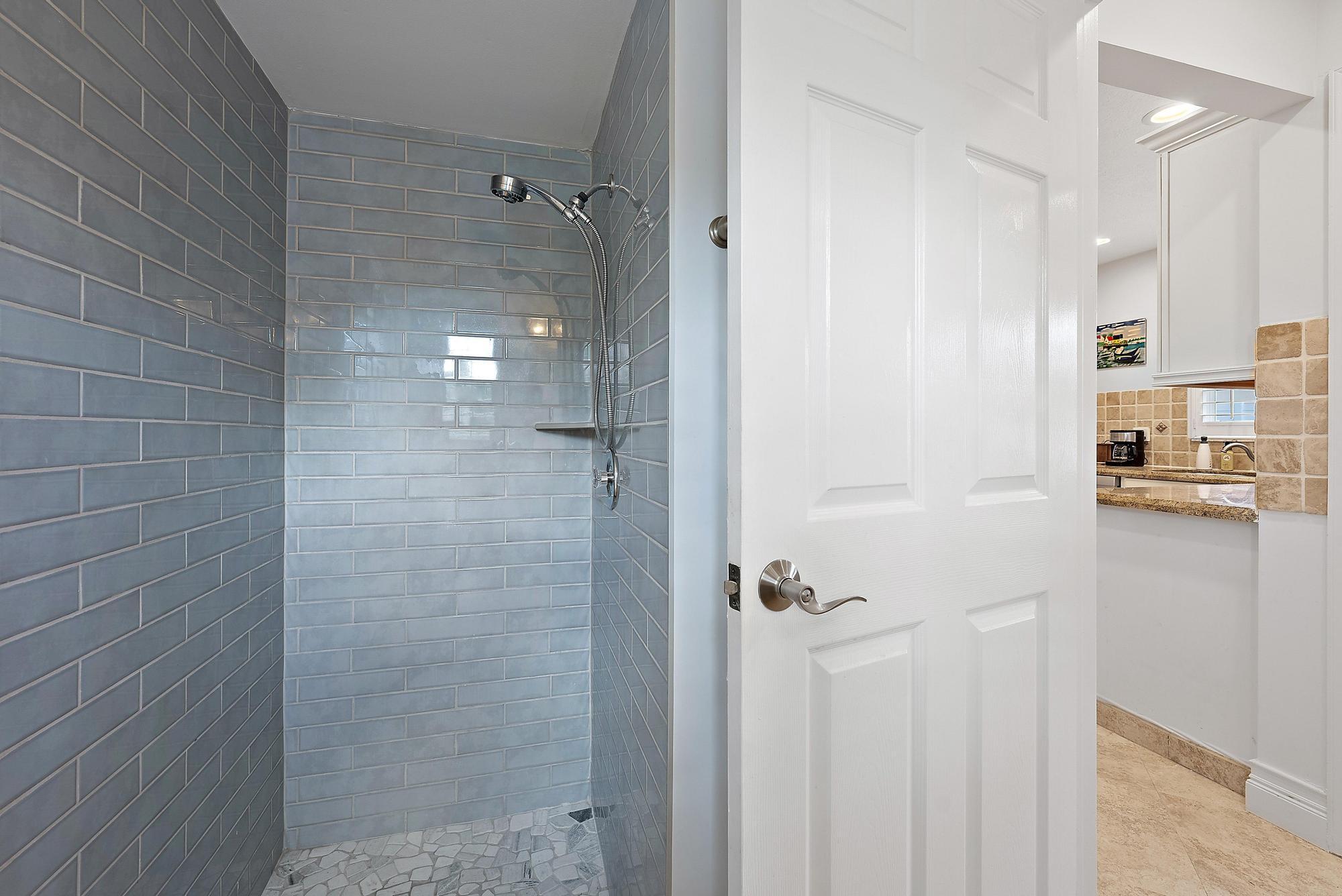 149 Stonebriar Boulevard Jupiter, FL 33458 - Photo 27 of 42 Full Bath