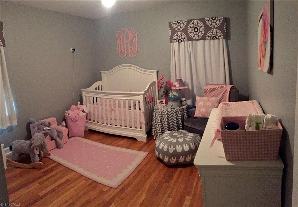 1705 Pleasant Ridge Road Greensboro, NC 27409 - Photo 10 of 16 Gallery Image 10