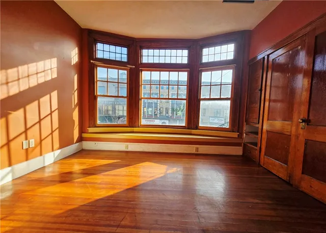 $1,200 | 494 Exchange Street, Geneva City, NY 14456