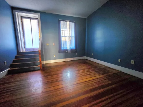 $1,200 | 494 Exchange Street, Geneva City, NY 14456