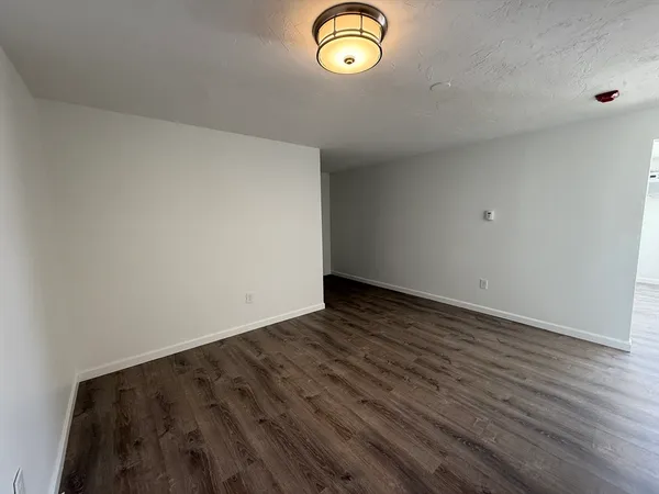 $1,700 | 151 Providence Road, Unit H, Grafton, MA 01519