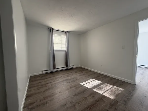 $1,700 | 151 Providence Road, Unit H, Grafton, MA 01519