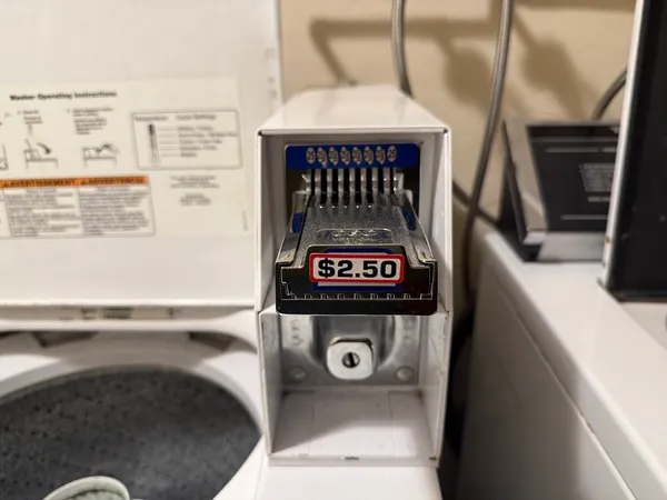 $1,700 | 151 Providence Road, Unit H, Grafton, MA 01519