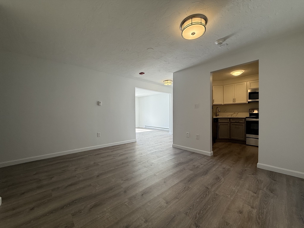 151 Providence Road, Unit H Grafton, MA 01519 - Photo 10 of 29