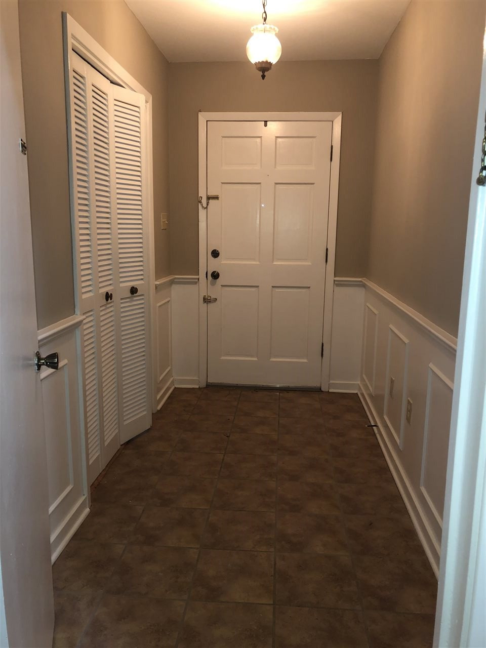 6241 Whitestone Road Jackson, MS 39206 - Photo 4 of 24 Photo 4