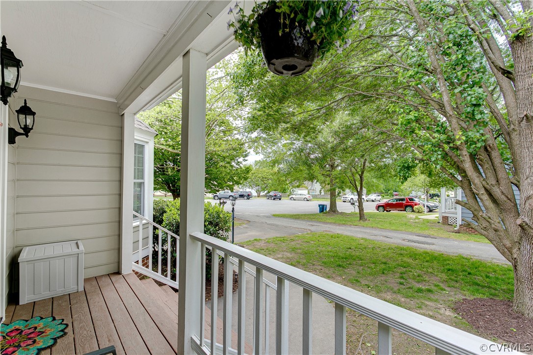 13137 Middle Ridge Way Henrico, VA 23233 - Photo 4 of 50 Gallery Image 4