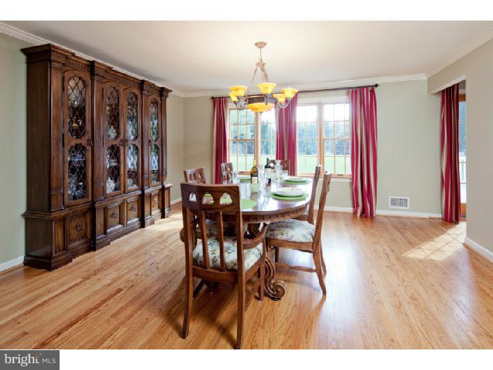 534 Gulph Road Wayne, PA 19087 - Photo 5 of 16 Dining Room