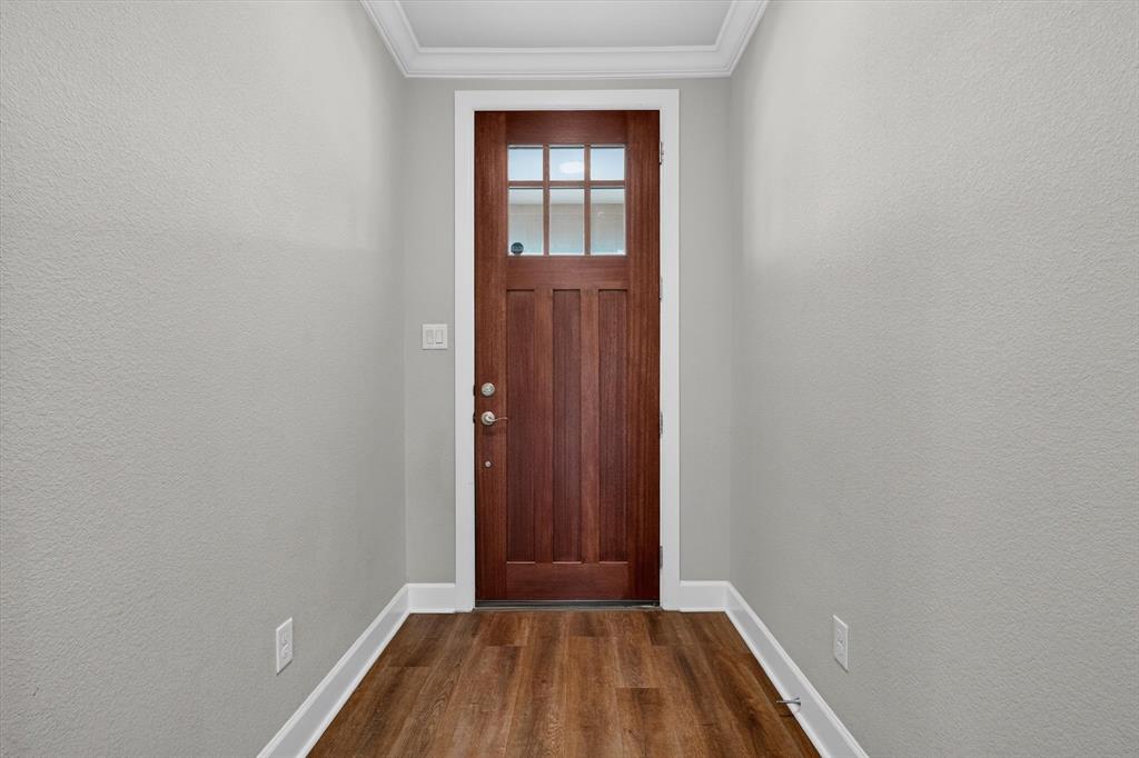 9205 Lamar Street Rowlett, TX 75089 - Photo 5 of 39