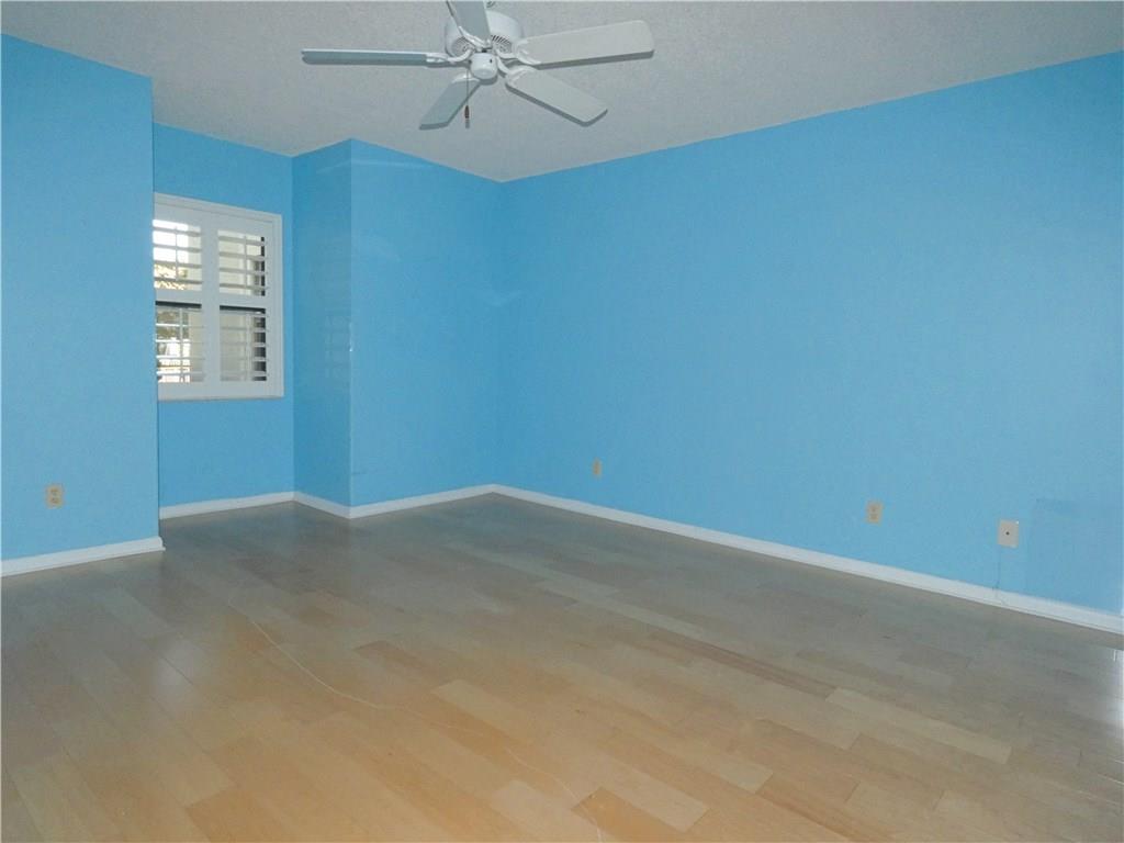 1851 Southwest Palm City Road, Unit E101 Stuart, FL 34994 - Photo 9 of 21 Gallery Image 9