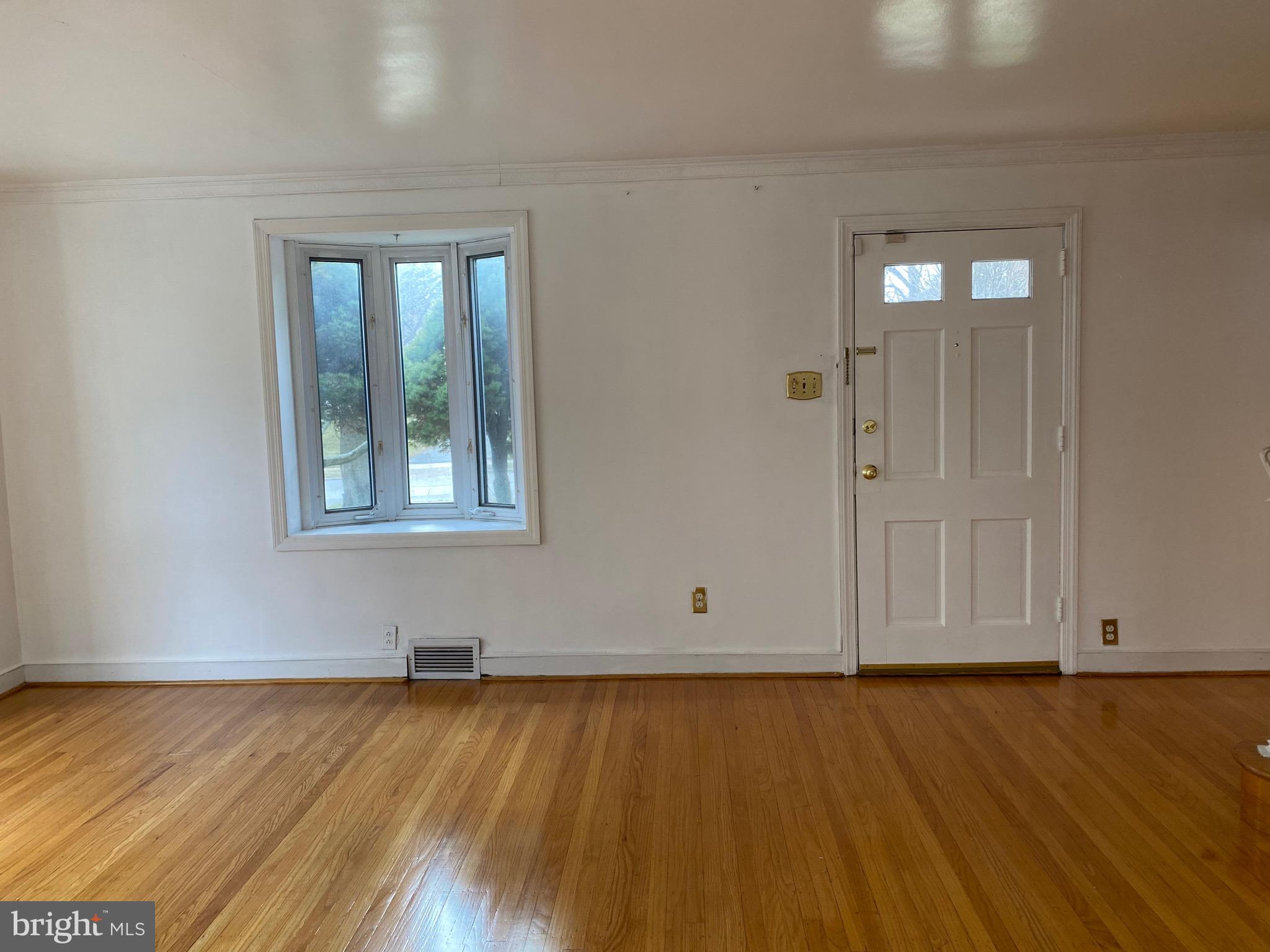 111 Andrea Road Cheltenham, PA 19012 - Photo 23 of 46 Gallery Image 23