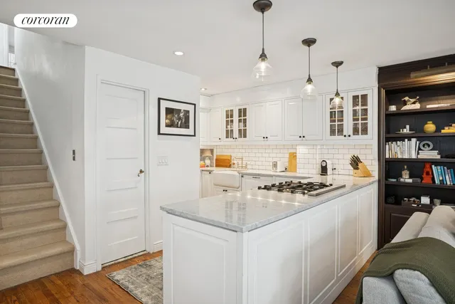 $2,395,000 | 443 West 24th Street, Unit G | Chelsea