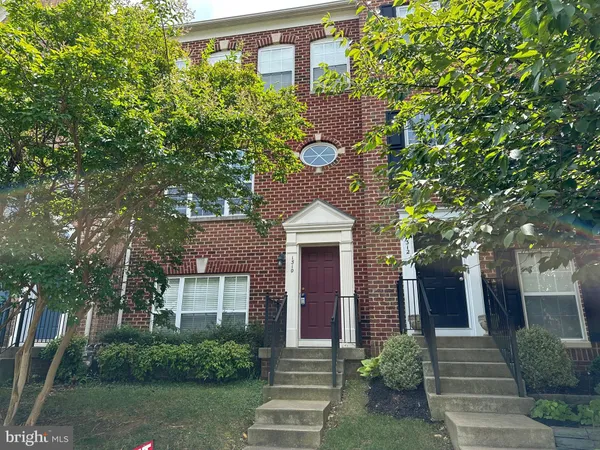 $2,650 | 1310 Saunders Drive, Fredericksburg, VA 22401