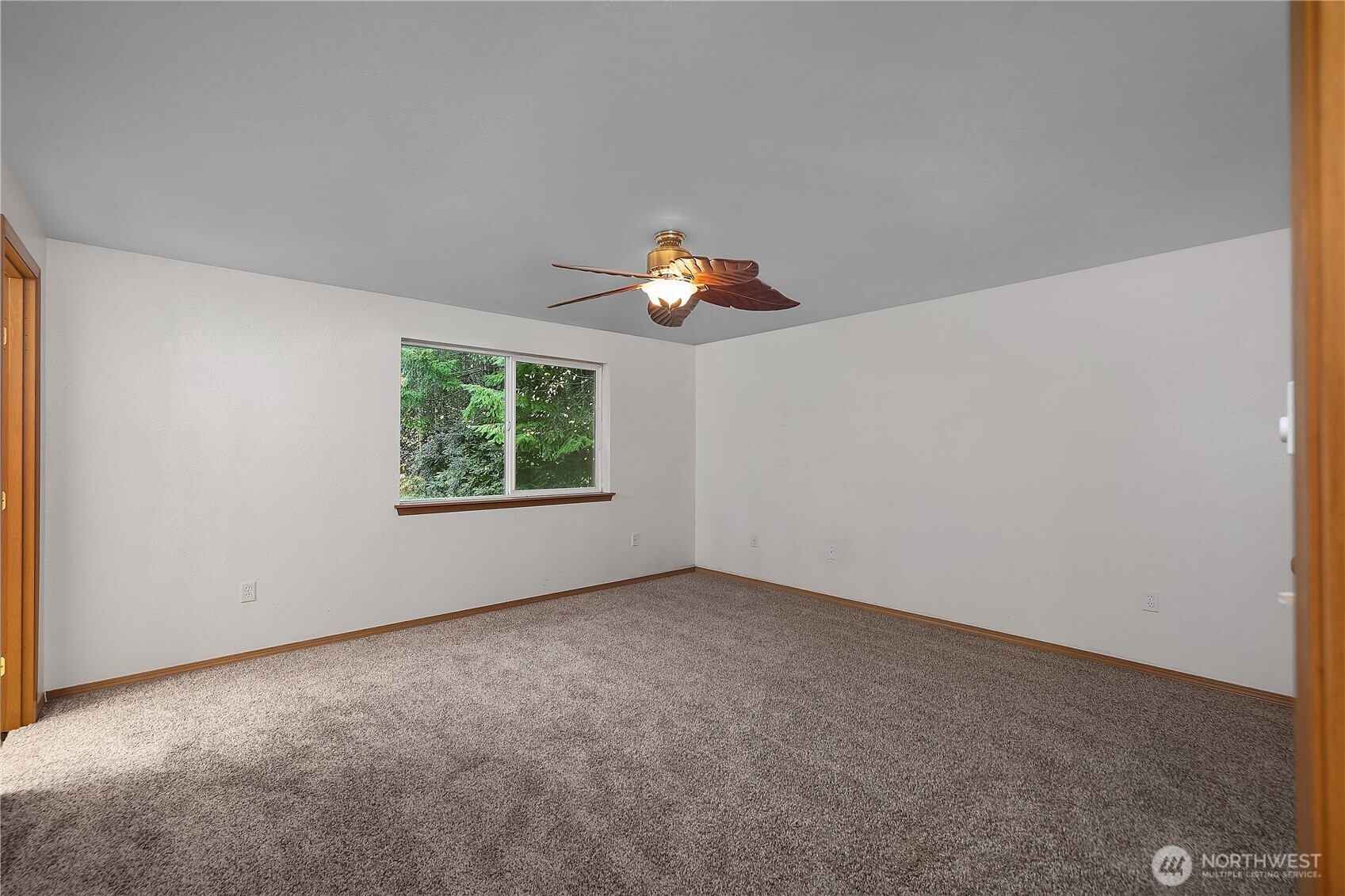 2261 East Phillips Lake Loop Road Shelton, WA 98584 - Photo 23 of 37 an empty room with windows