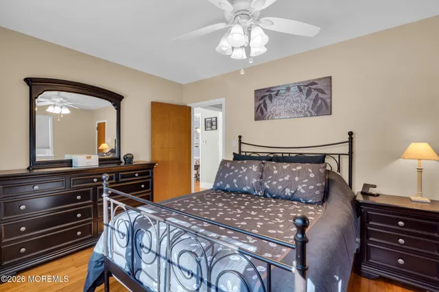 $2,700 | 242 Pennsylvania Avenue, Pine Beach, NJ 08741