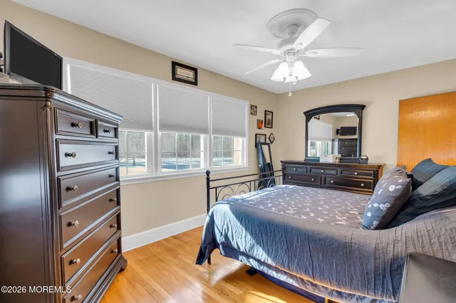 $2,700 | 242 Pennsylvania Avenue, Pine Beach, NJ 08741